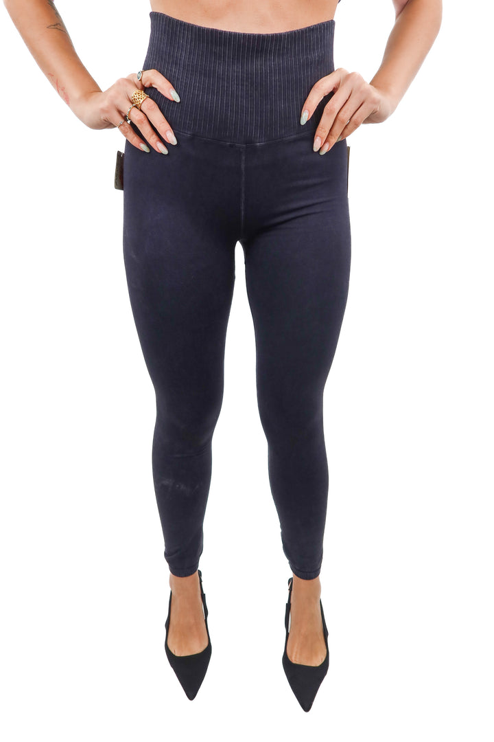 FP movement black leggings (M/L)