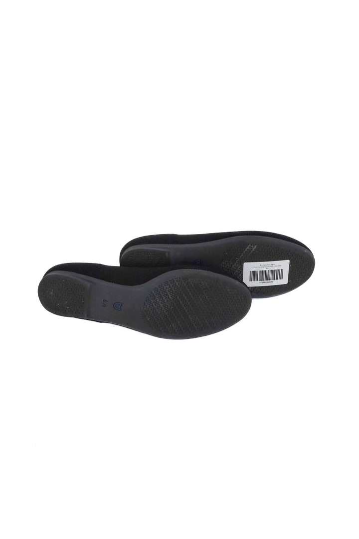 rothys black ballet flats (6.5; retail $99)