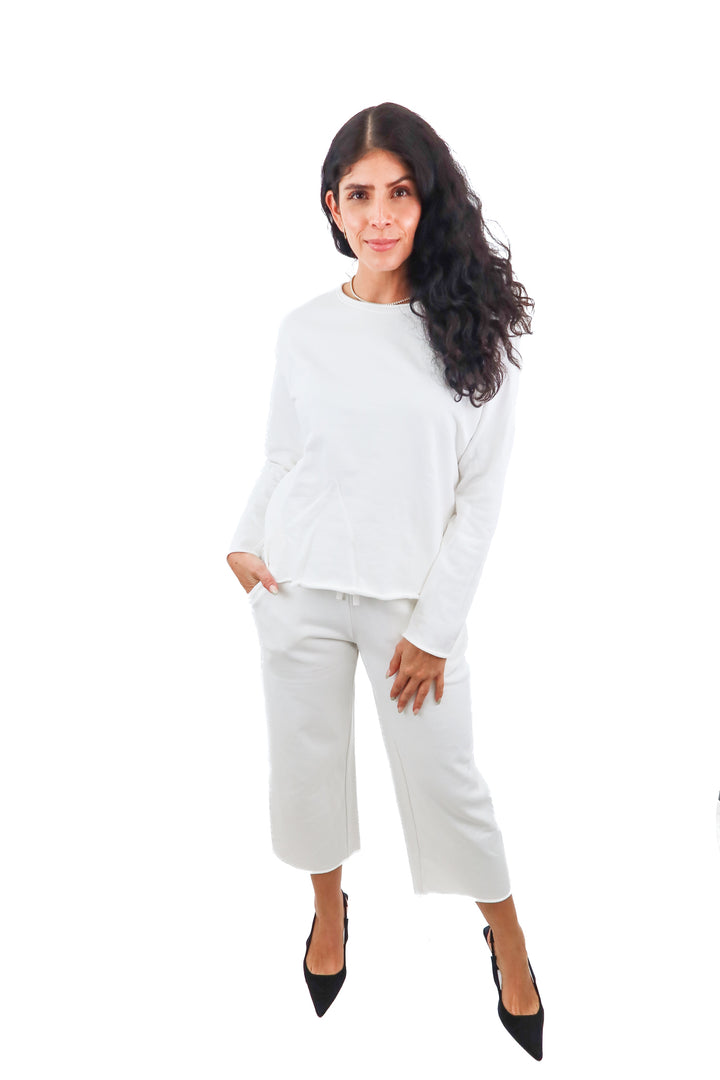 Cozy Earth white top and pants set (S)