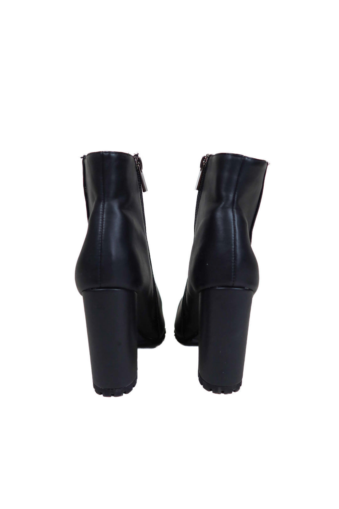 qupid black high heel booties (6.5)