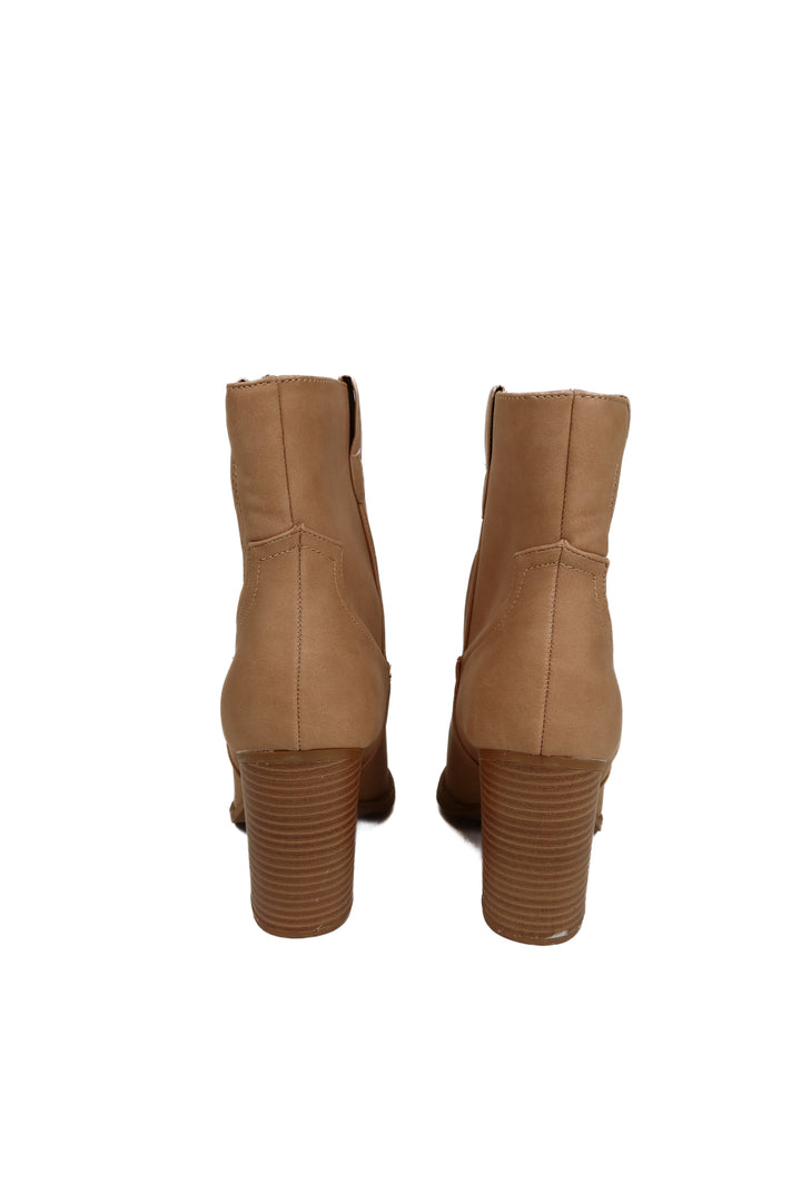 Qupid light brown cowboy boot NWT (7)