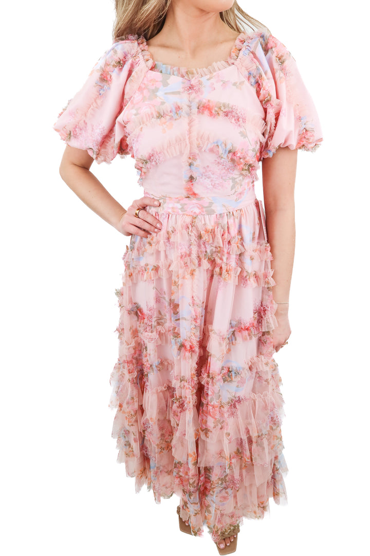 Ivy City Co. pink floral ruffle tiered maxi dress NWT (00)