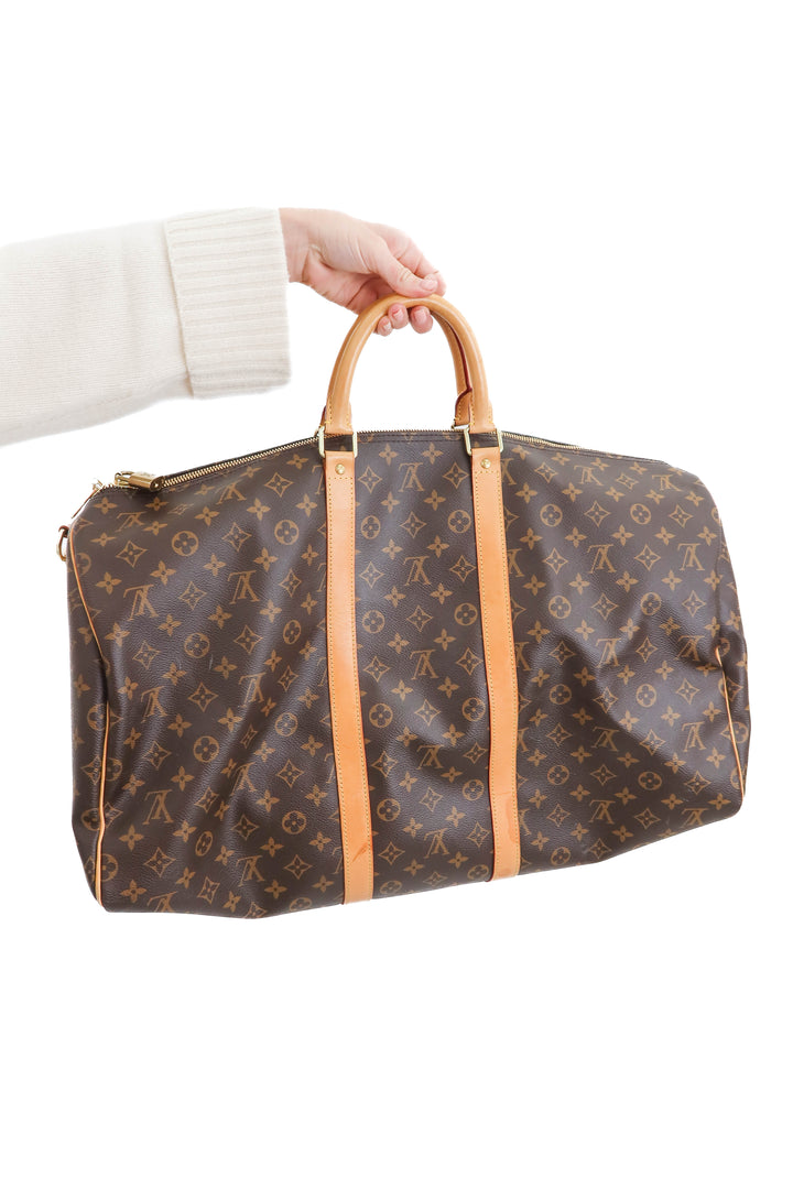 louis vuitton monogram keepall bandouliere 55 travel bag (retail $2700)