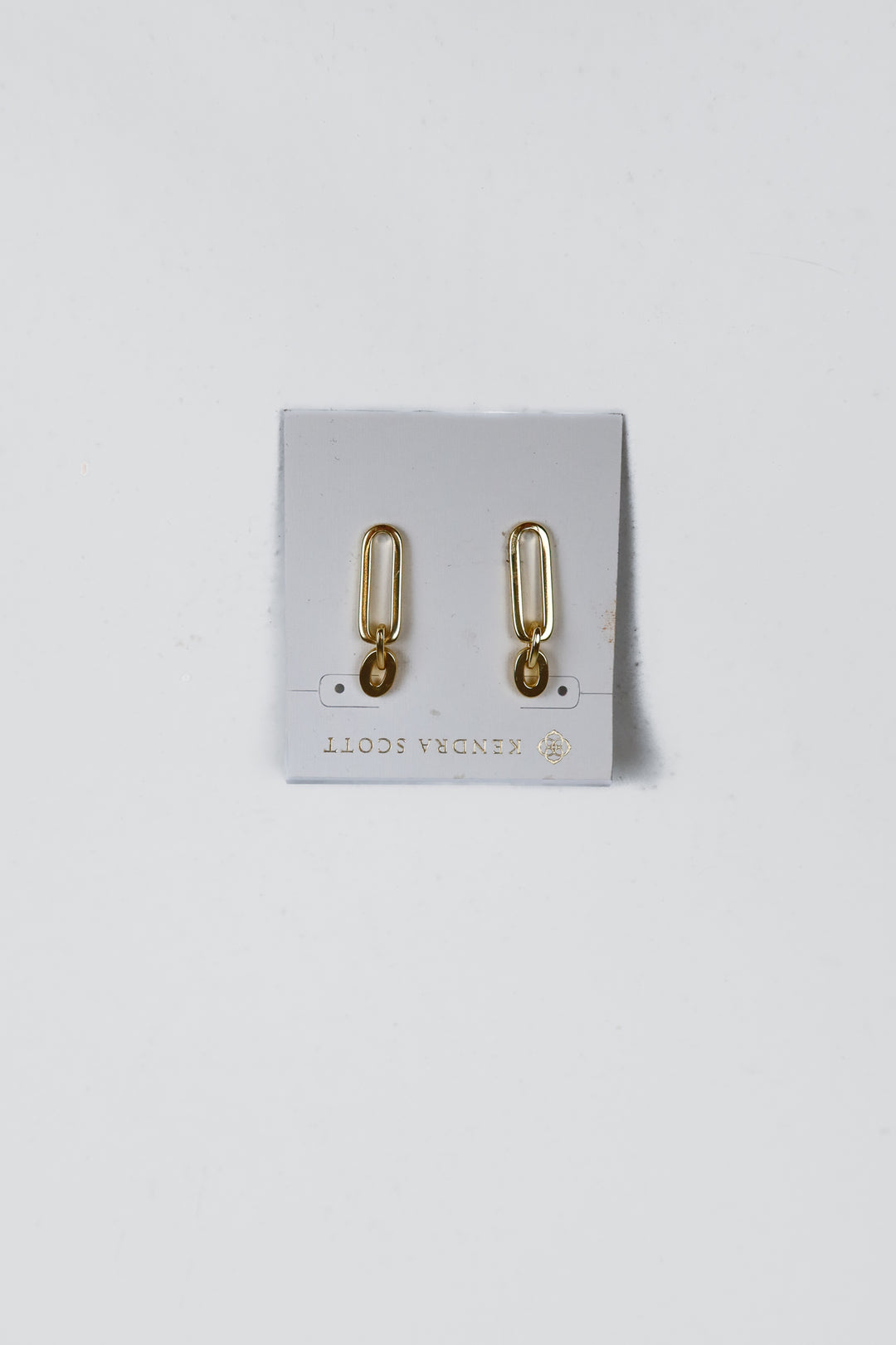kendra scott gold oval earrings