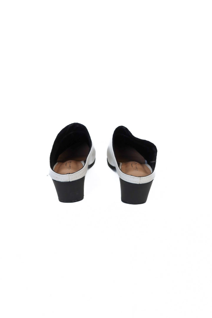 Modern Rush White Metal Toe Heeled Mule (7)