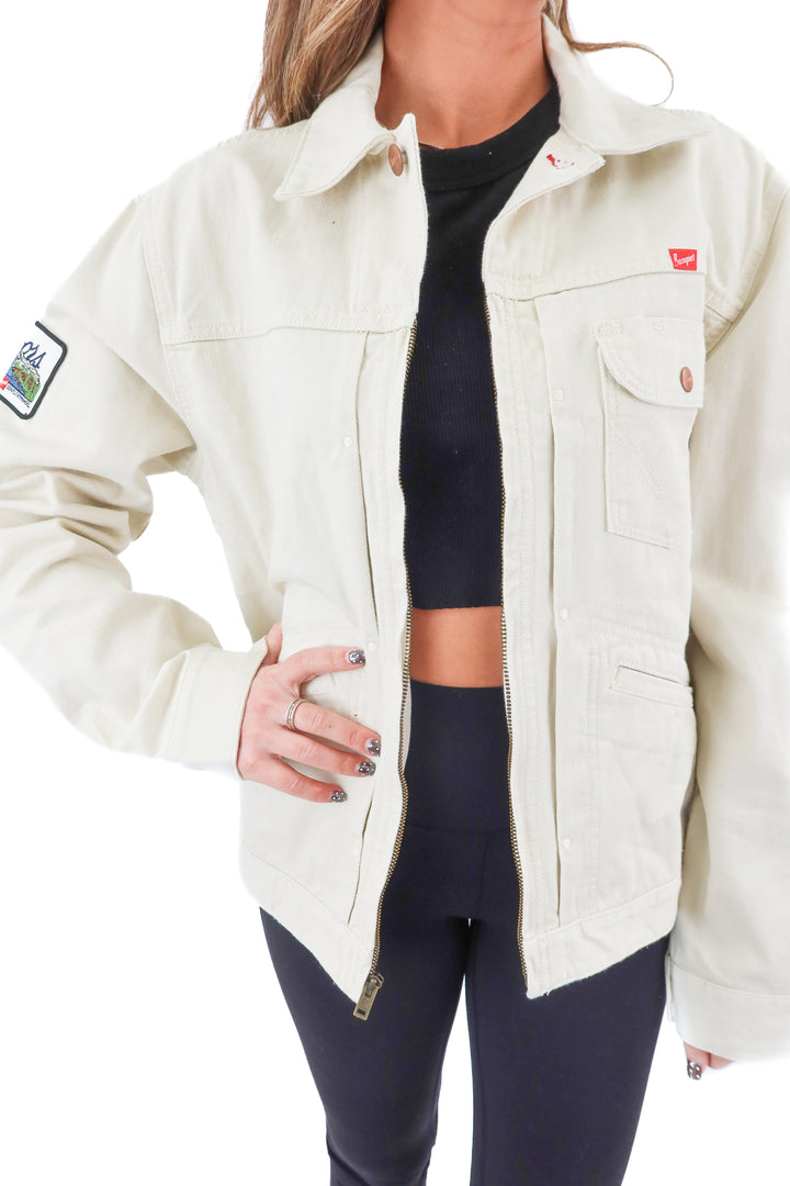 wrangler x coors beige denim jacket NWT (s; retail $124)