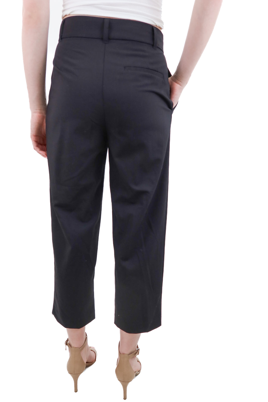 zara black cropped trousers (xs; retail $49)