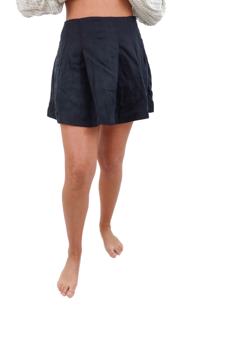 a new day black skort nwt (2; retail $25)