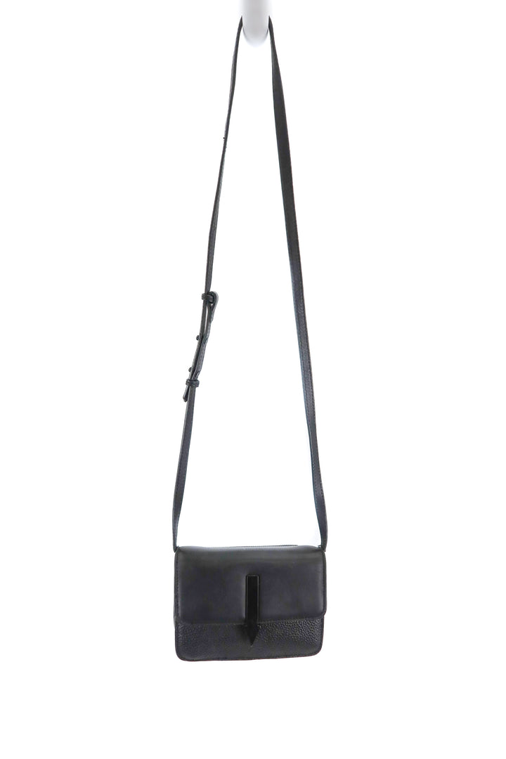 AUCTION karen walker black crossbody bag- ends 11/11 at 8 pm CT