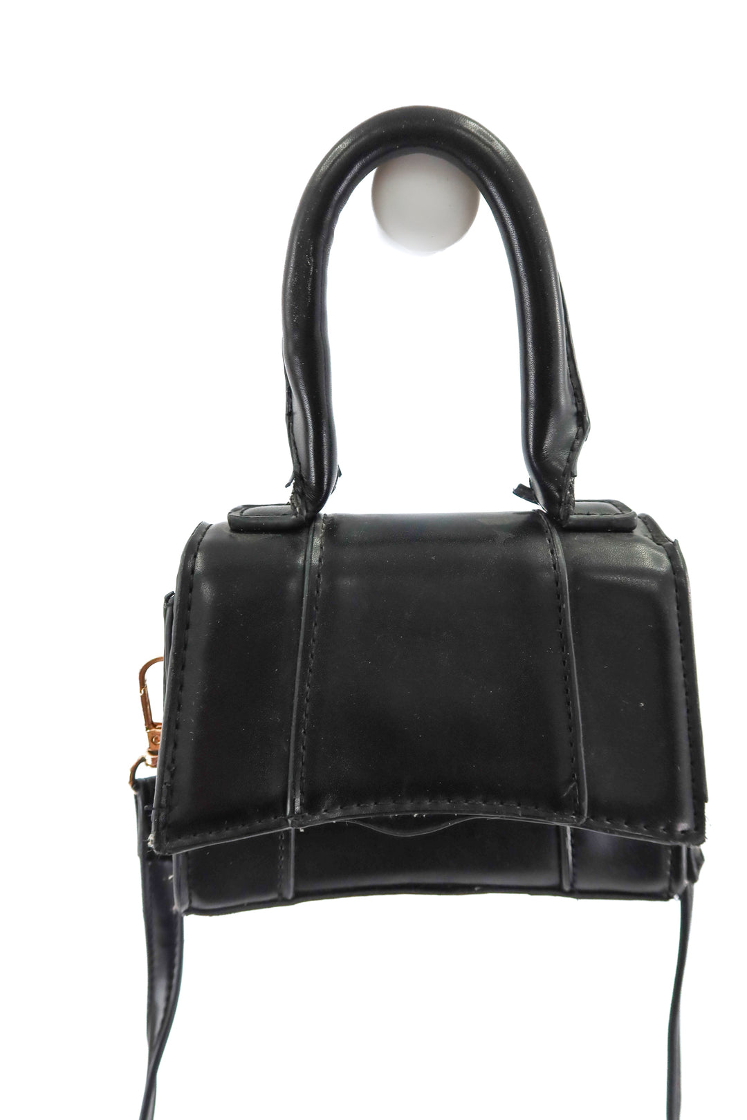 AUCTION urban expressions black small crossbody bag (Kelsea LOVED her)- ends 11/11 at 8 pm CT