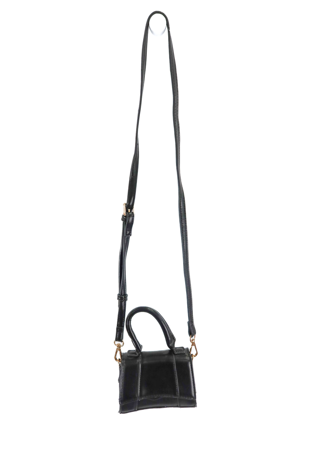 AUCTION urban expressions black small crossbody bag (Kelsea LOVED her)- ends 11/11 at 8 pm CT