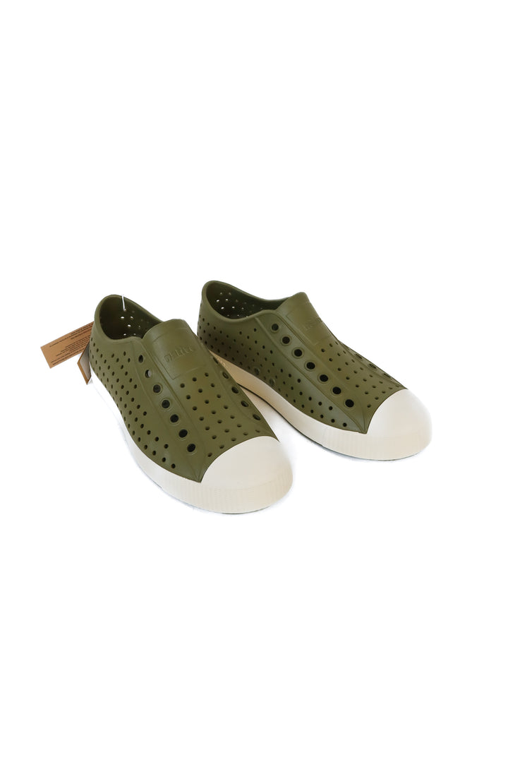 Native Rookie Green Jefferson Shoes NWT (8; retail $55)