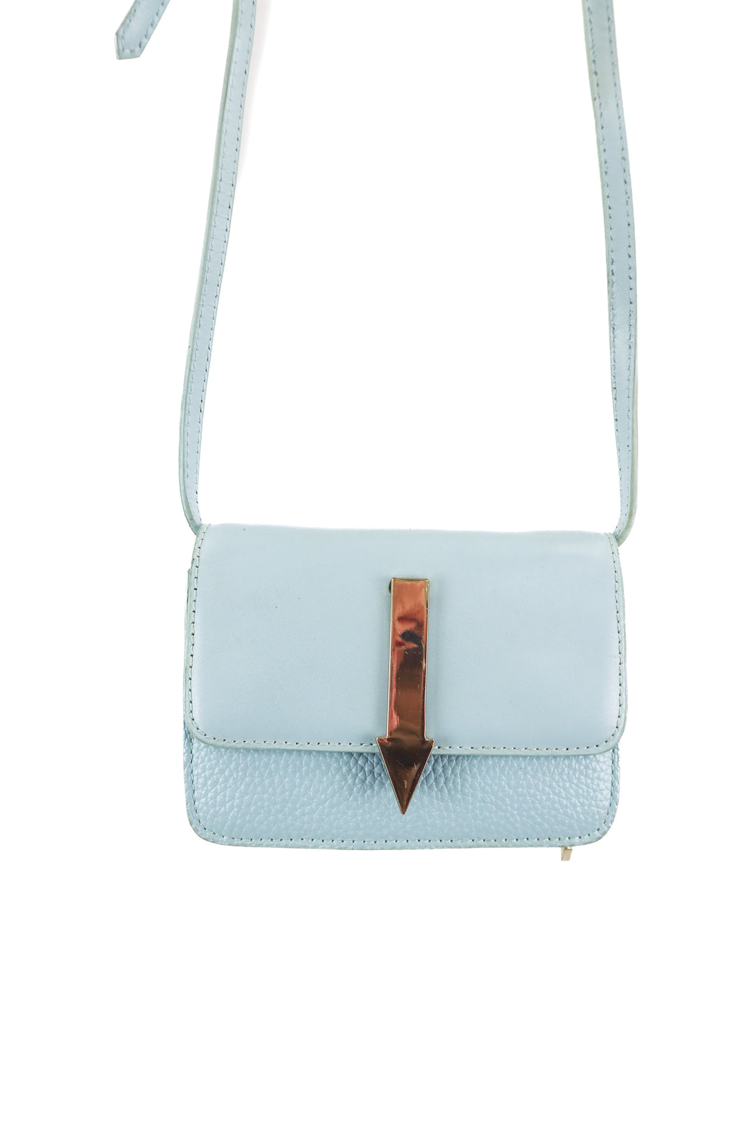 AUCTION karen walker baby blue crossbody bag- ends 11/11 at 8pm CT