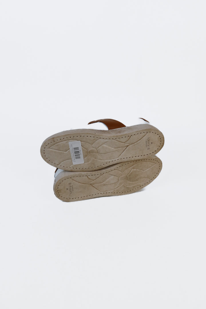 Alexandre Birman Leather Asymmetric Bow Sneakers (39; retails $450)