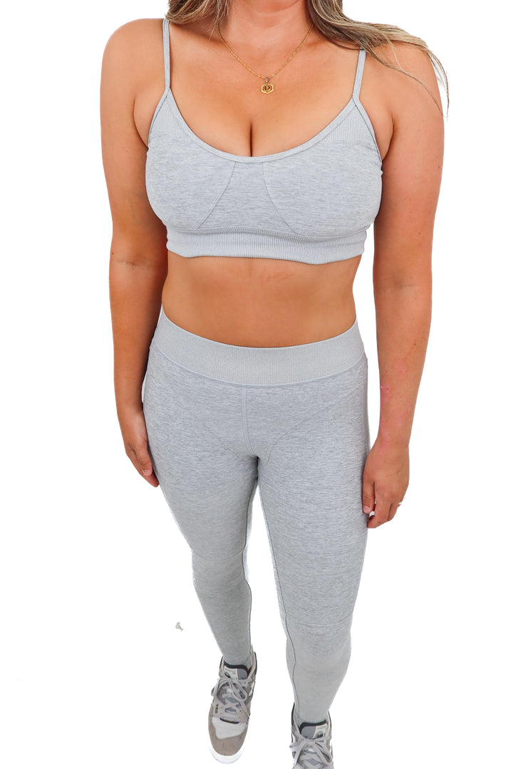 alo heathered grey ribbed set (M; retail $220)