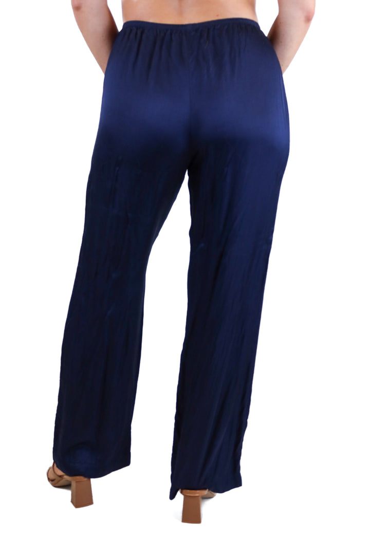 Donni The Silky Simple Pant in Navy (S)