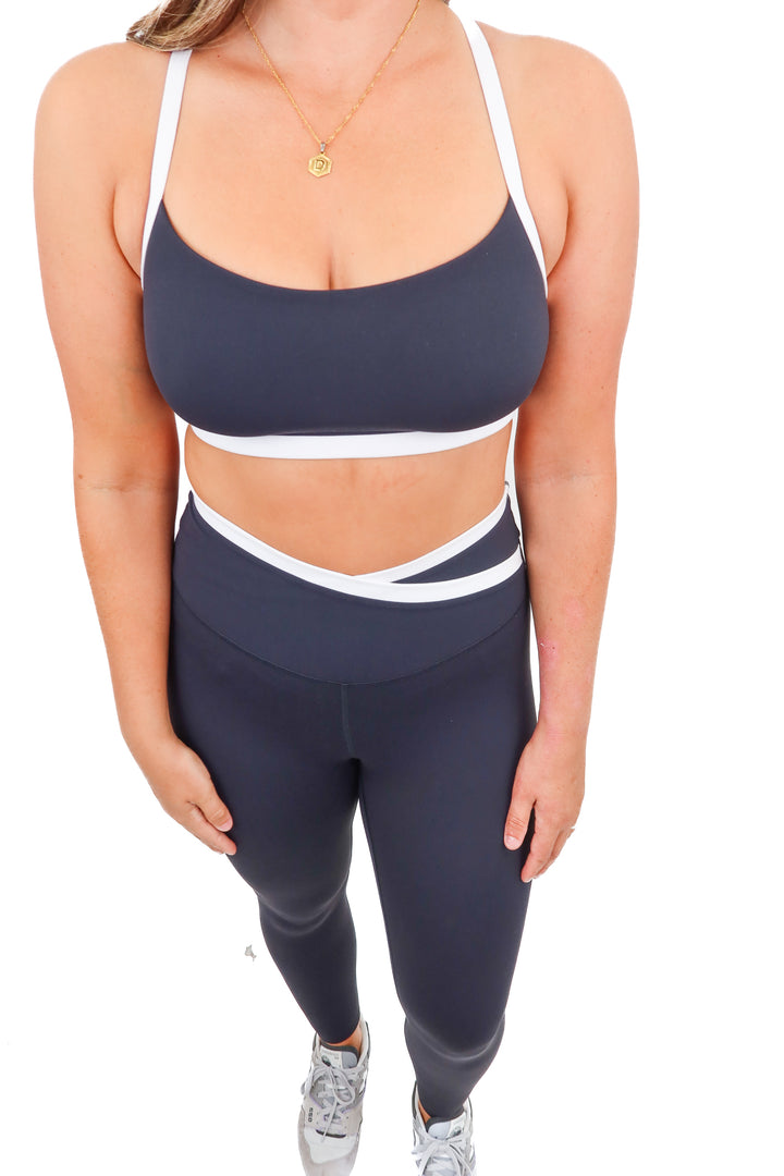all in motion black/white active set (m)