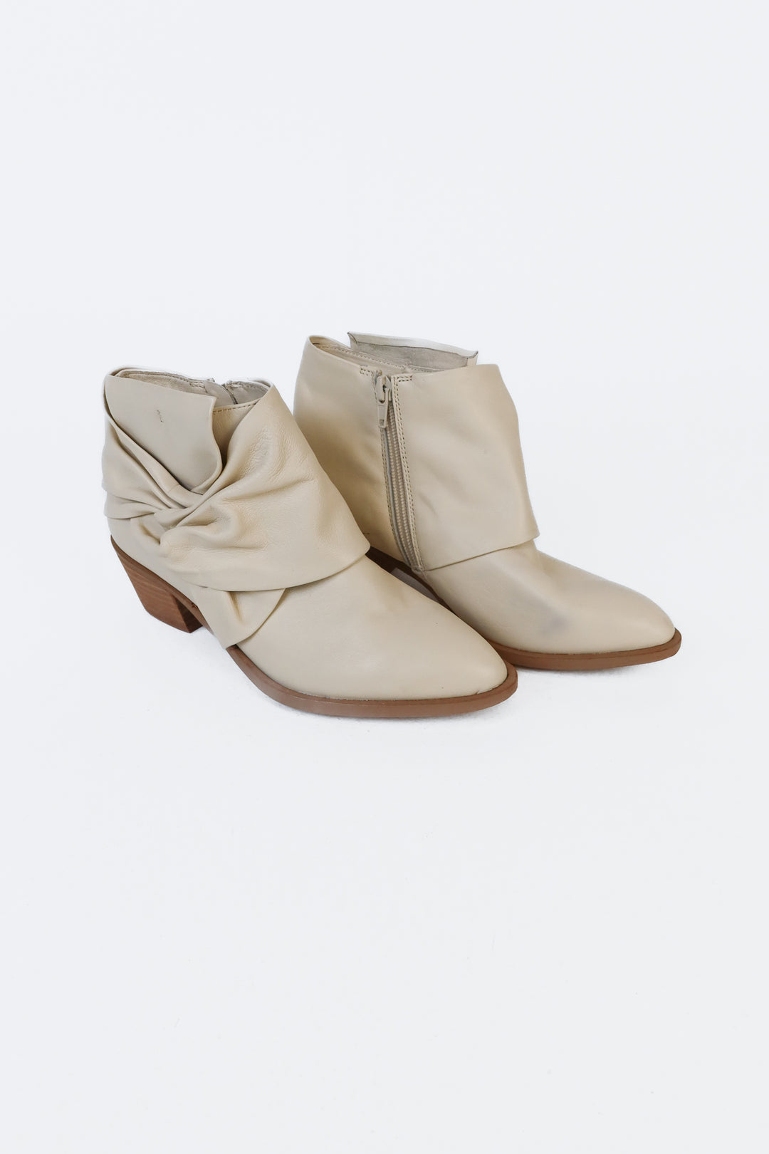 Sole Society Cream Ruched Side Leather Booties (6.5)