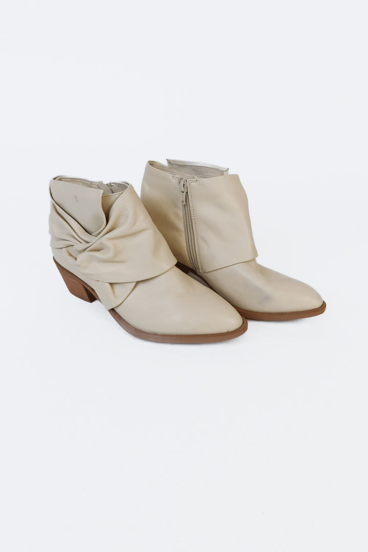 Sole Society Cream Ruched Side Leather Booties (6.5)