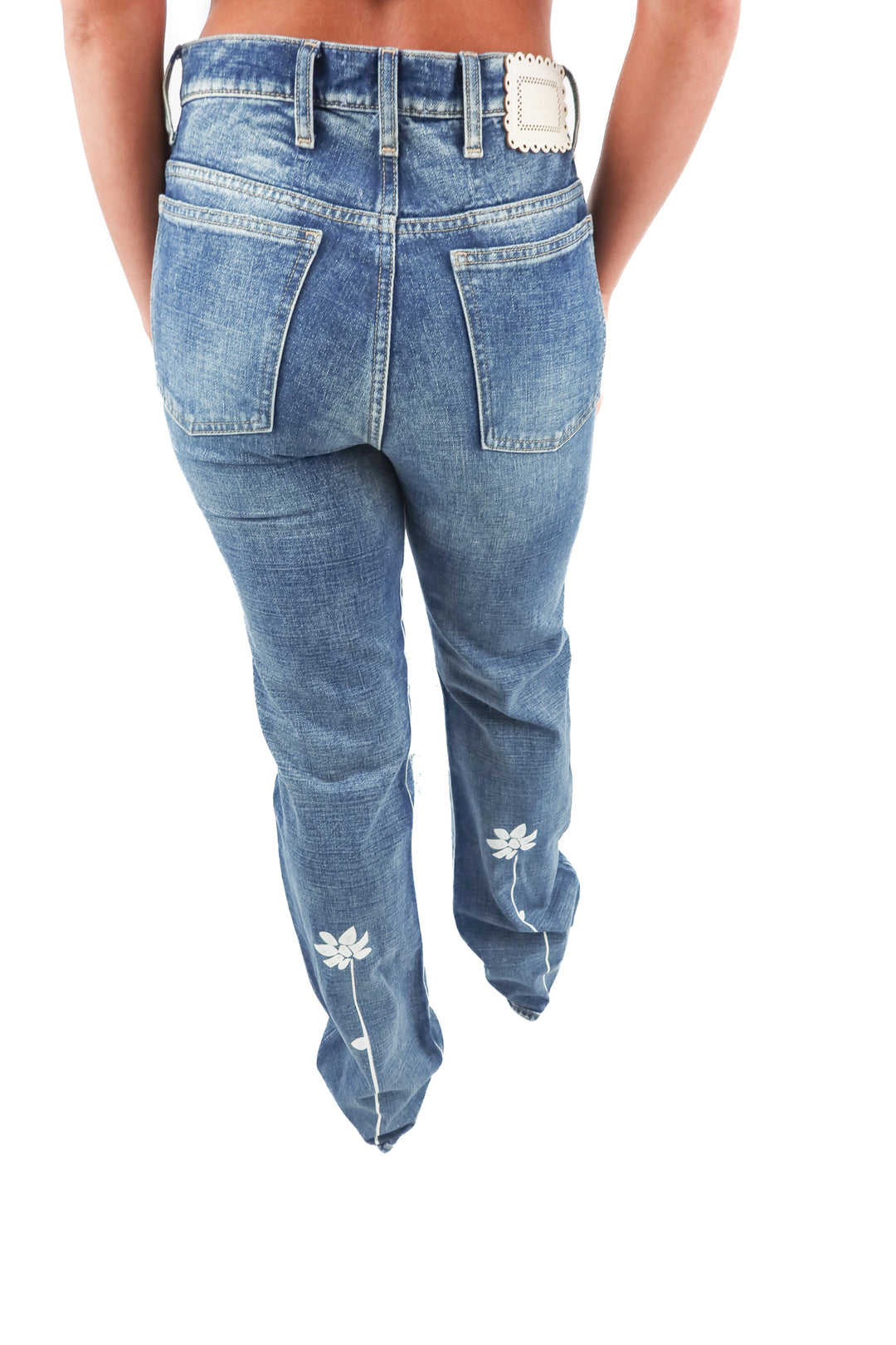 7 for all mankind painted floral jeans (26; retail $111)