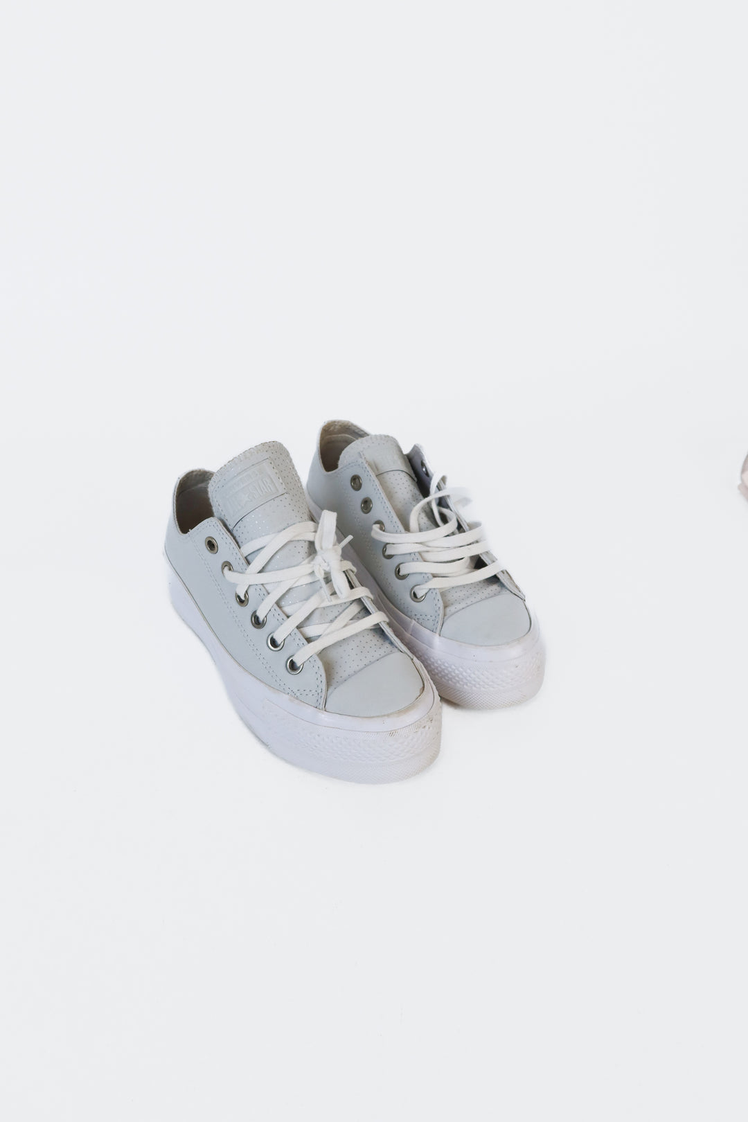 Converse Light Gray Platform Sneakers (6)