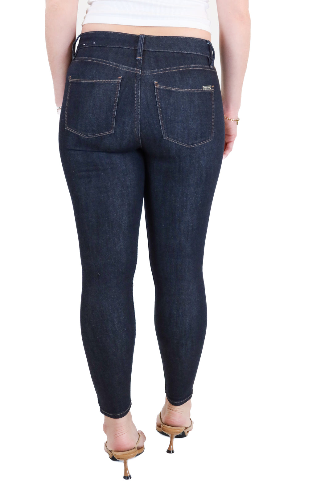 White House Black Market The Skinny Ankle Dark Blue Jeans NWT;(2 Petite; Retail $78))