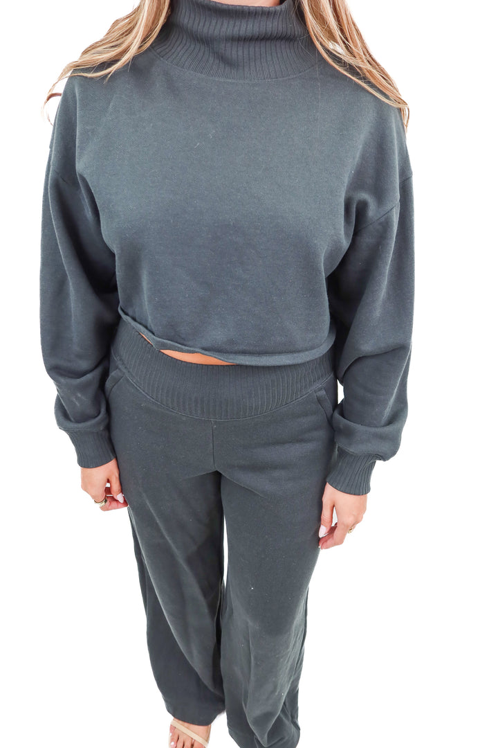 alo dark green loungewear set (m*; retail $265)