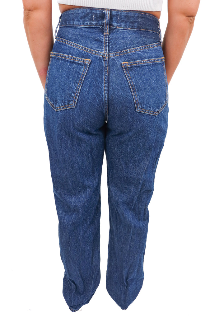 abercrombie & fitch dark wash curve love the loose jeans (27; retail $90)