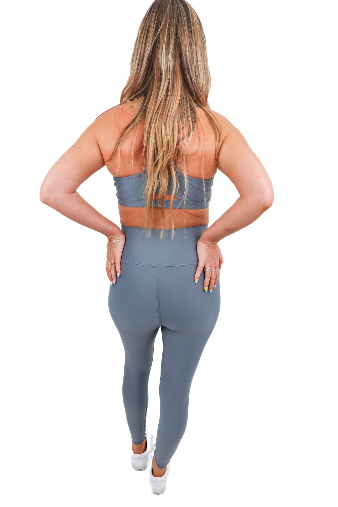 alo grey metallic set (M/L; retail $230)