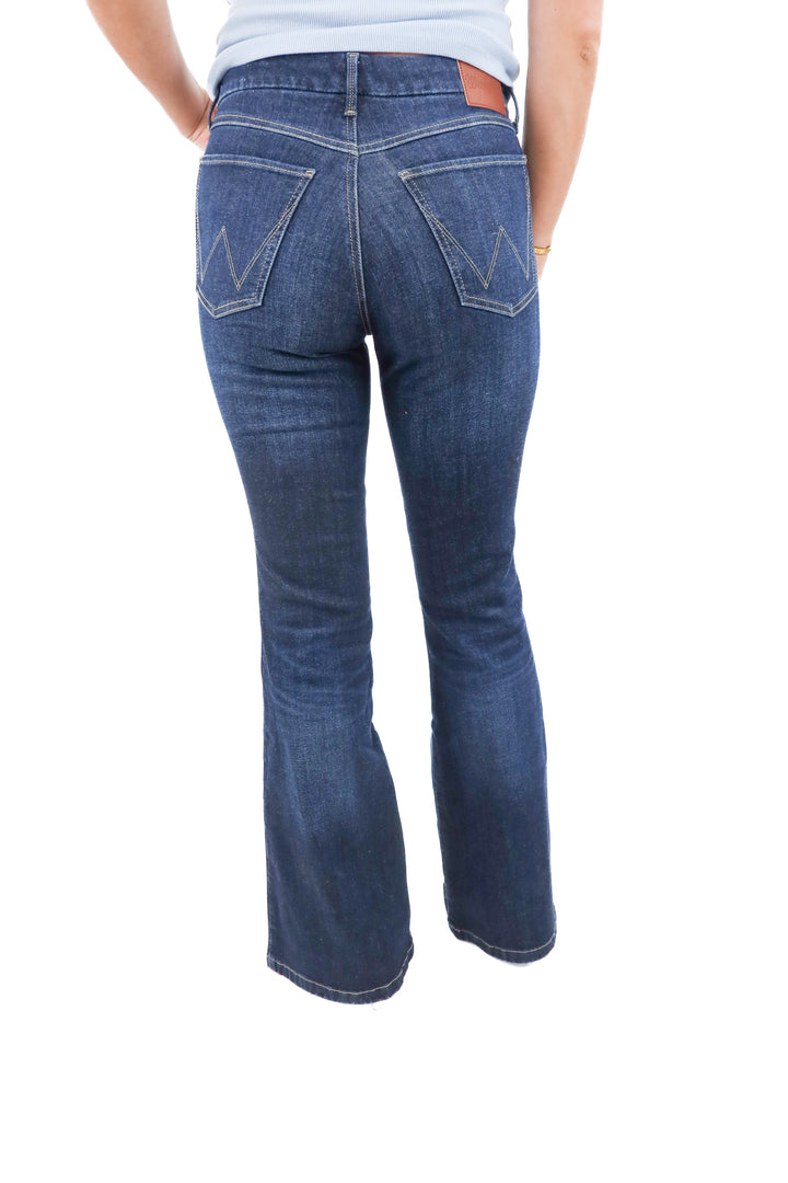 wrangler dark wash flare jeans (27x34; retail $69)