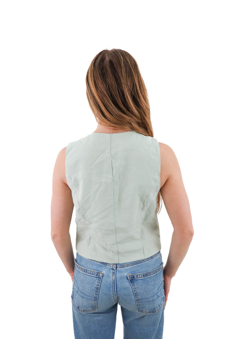 a new day mint vest NWT (xs)