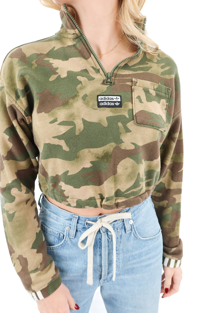 adidas camo cropped quarter zip (s)