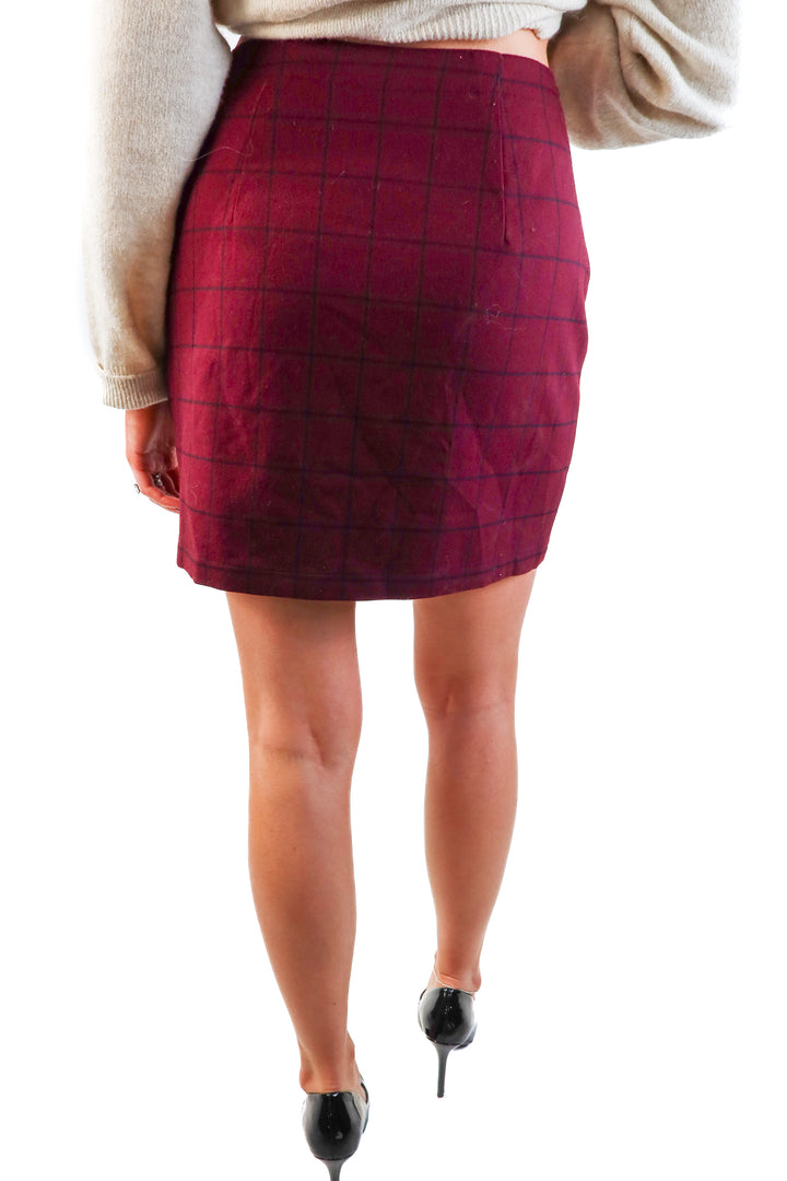Abercrombie & fitch maroon checkered skirt (s; retail $60)