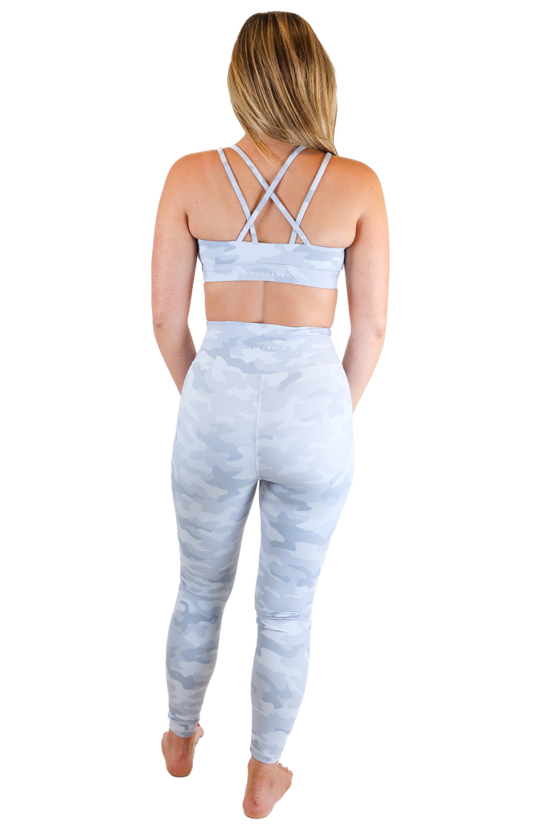 All Fenix Gray Camo Print Sports Bra & Legging Set (S)