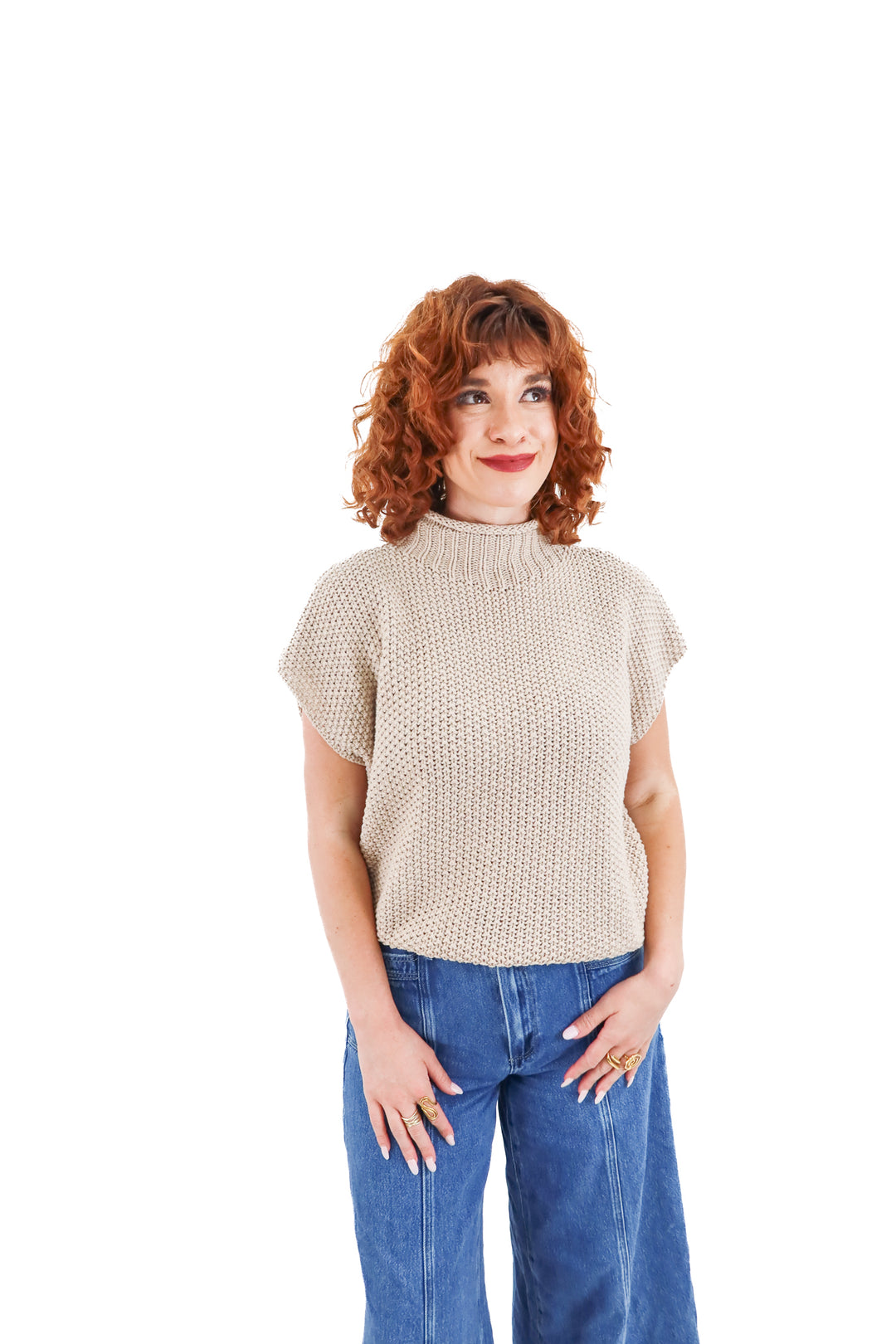 she + sky tan sleveless crochet sweater (m)
