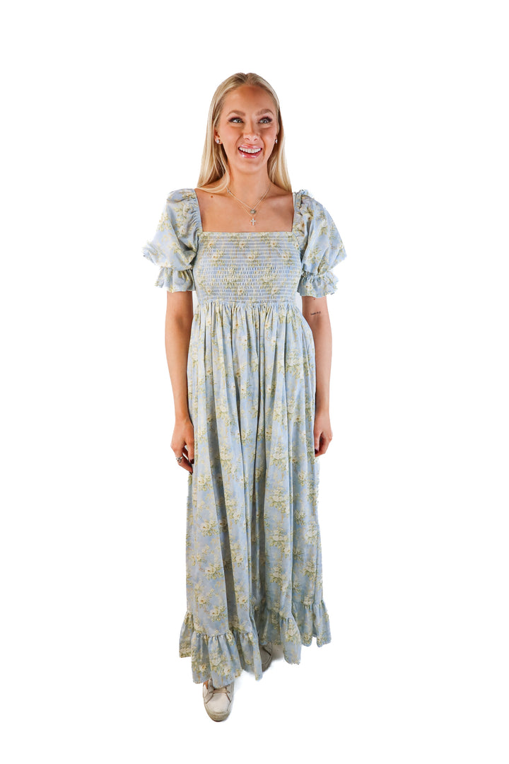 Nothing fits but blue puff sleeve floral maxi dress (s/m; retail $179)