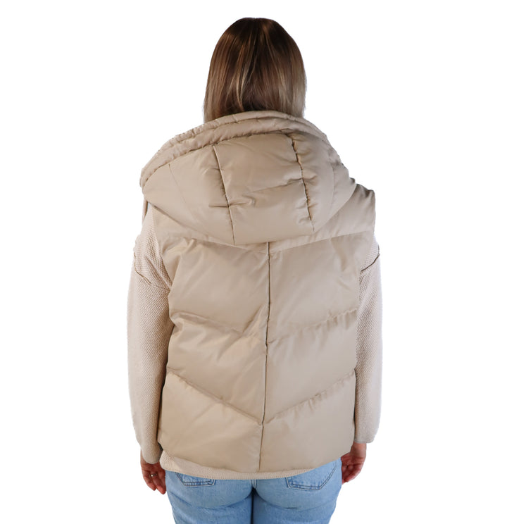 SOLD: Tcec tan puffer hooded vest (s)
