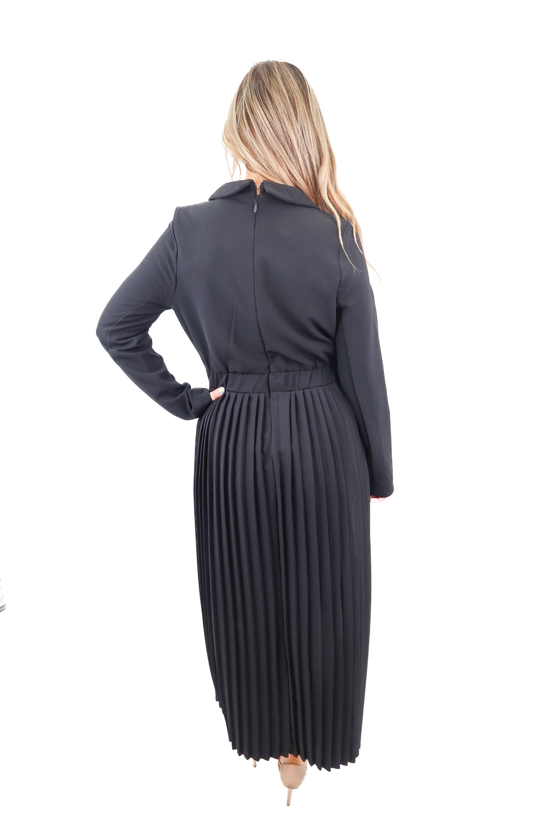 fashion nova black "tiffani twill maxi dress" NWT (L)