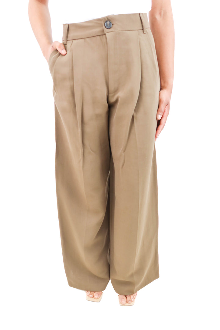 zara wide leg green trousers NWT (xs)