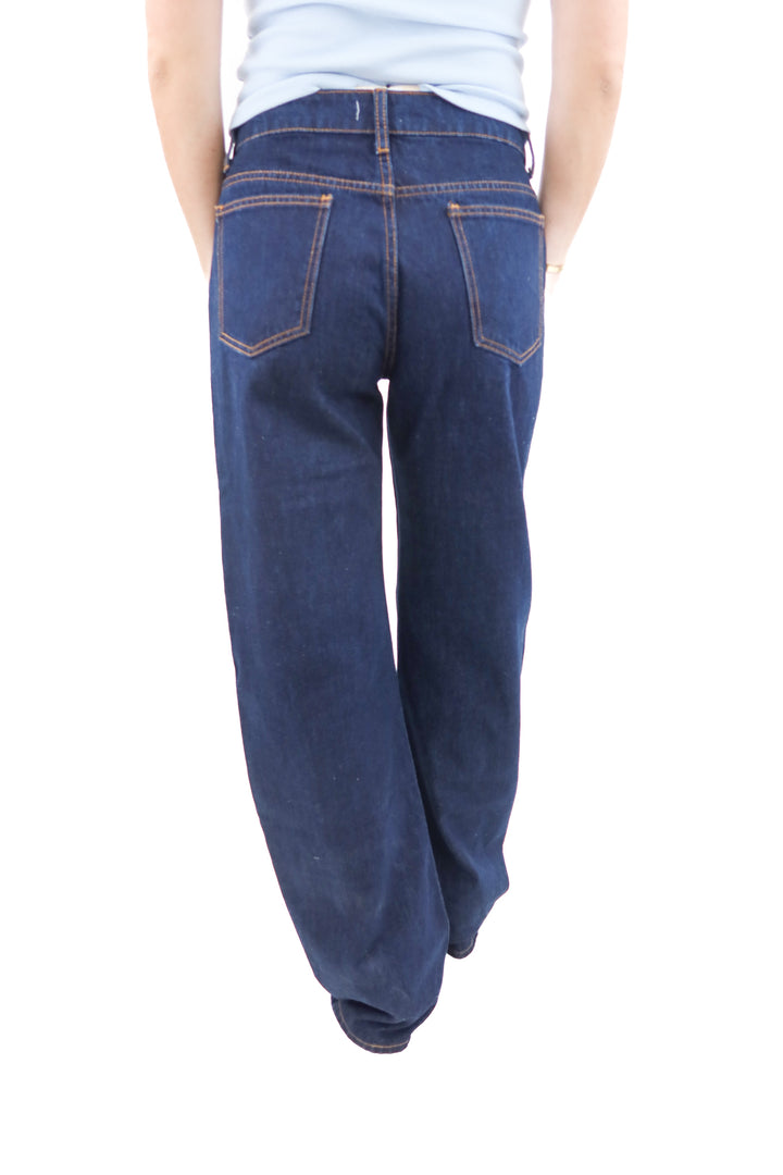 superdown dark wash barrel jeans nwt (s; retail $62)