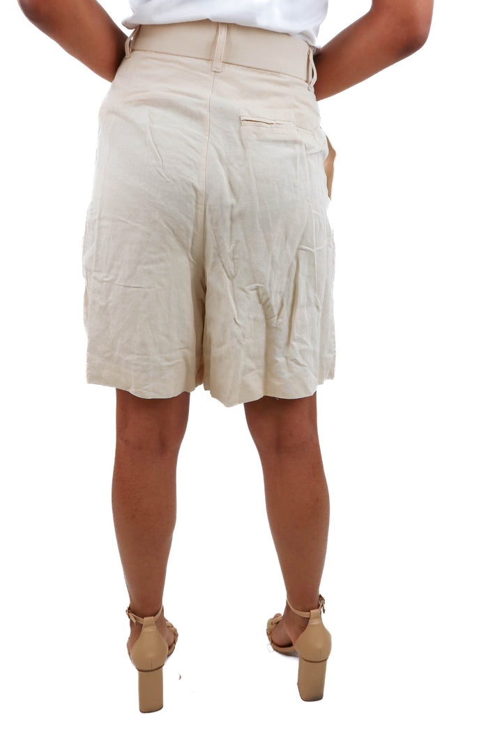 zara oversized ivory shorts (s)