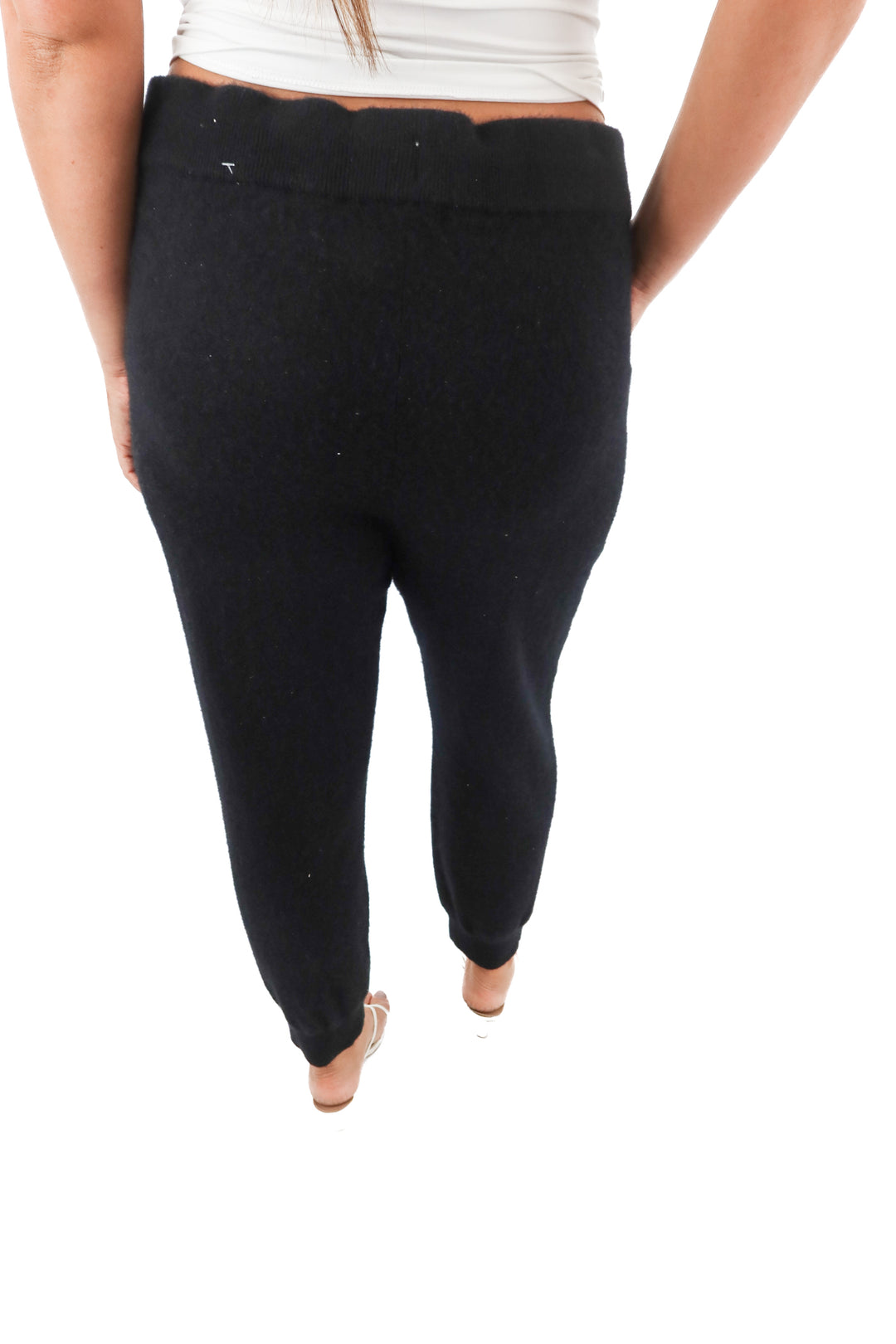 quince black cashmere jogger pants (XL; RETAIL $119)