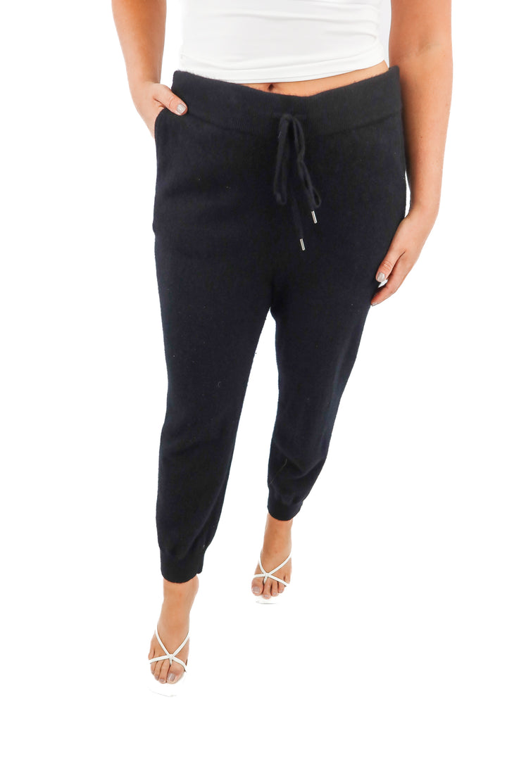 quince black cashmere jogger pants (XL; RETAIL $119)