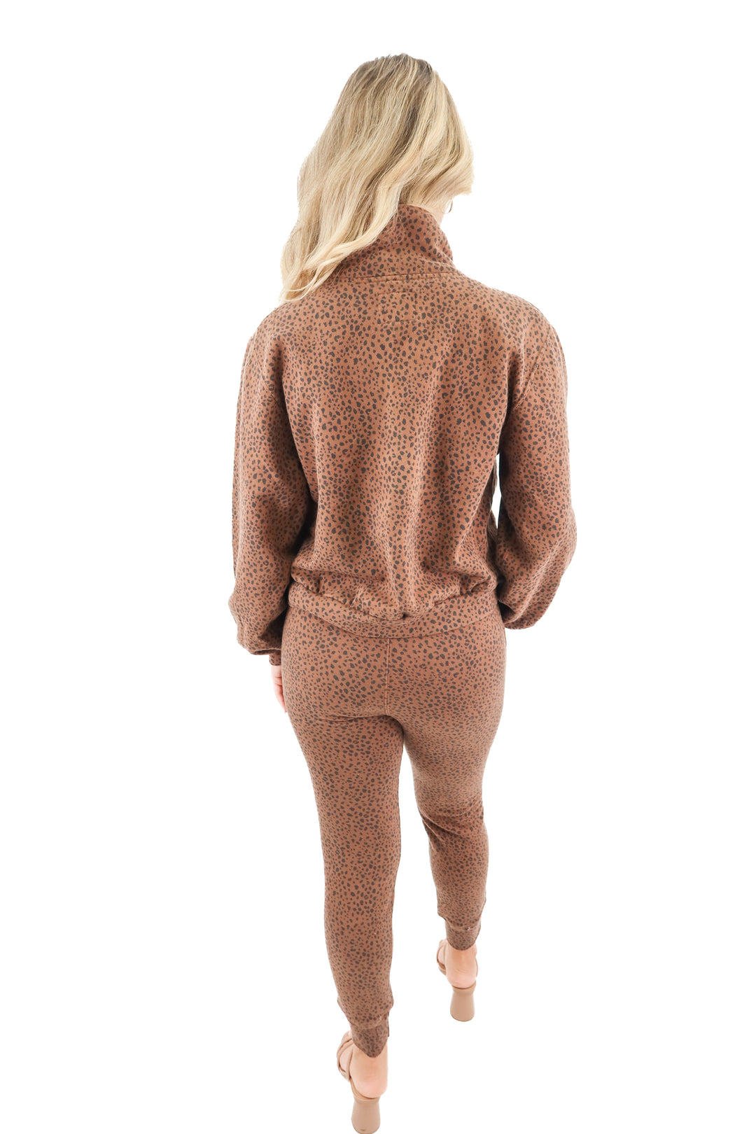 abercrombie & fitch brown spotted set (s; retail $70)
