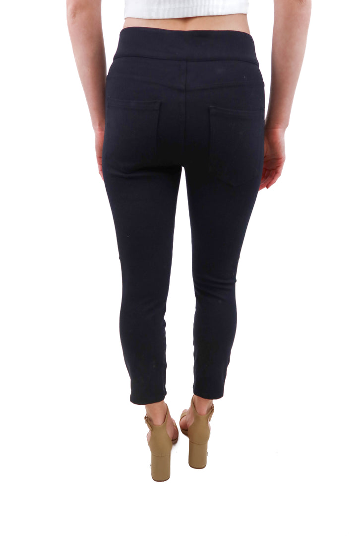 spanx petite black capri pants (s)