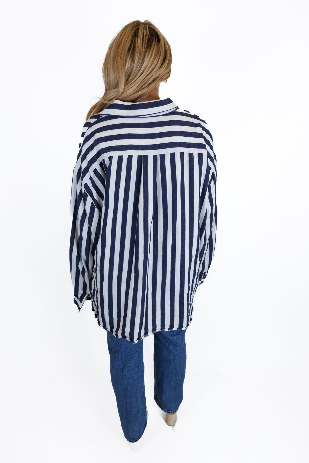 Kittenish Blue and White Striped Shirt (M)