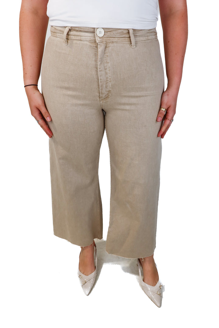 zara tan wide leg raw hem jeans (12)