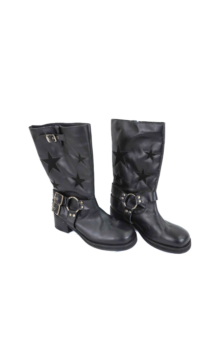 dingo black star boots (10; retail $160)