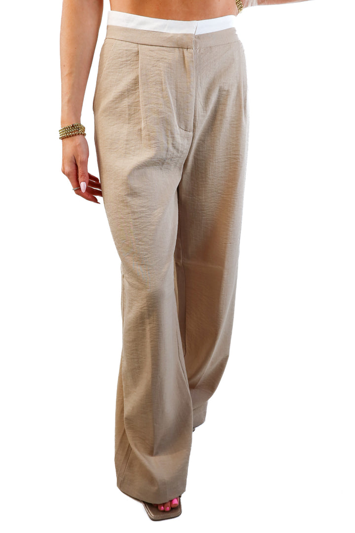 Dream wide leg khaki pants NWT (s)