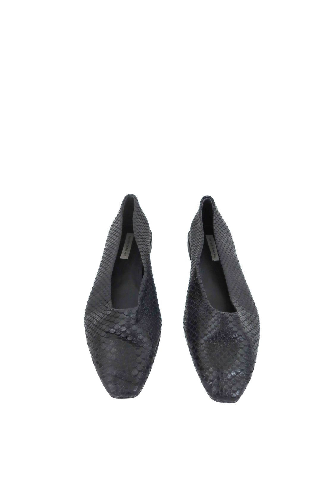 saks fifth avenue black serpent flat (10; retail $225)